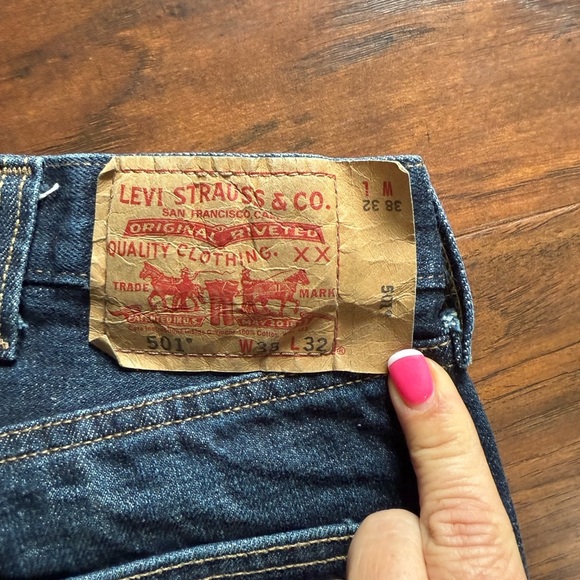 Men’s Levi’s Original 501 Stretch Dark Blue Denim Button fly Jeans-Size W38 L32 - Picture 2 of 10